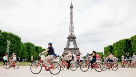 Paris: The World's Most Bike-Friendly City! thumbnail